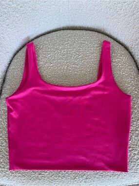 Women's Hot Pink Scoop Neck Tank Top